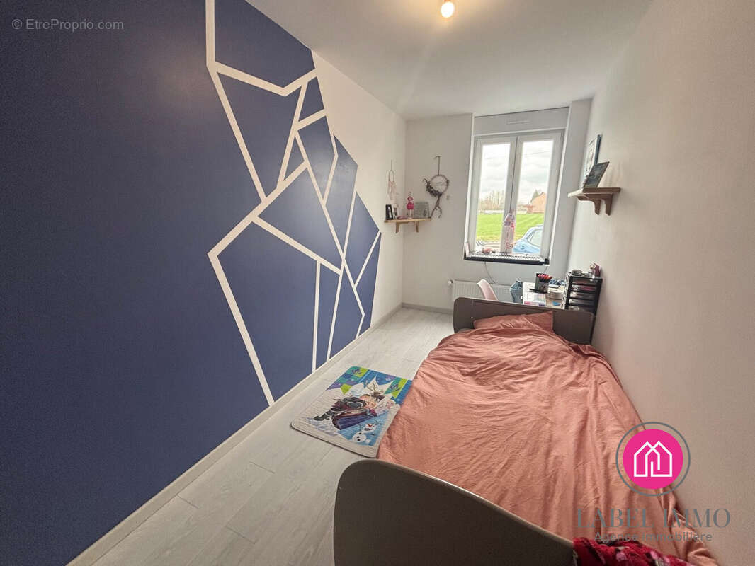 Appartement à BRUILLE-SAINT-AMAND