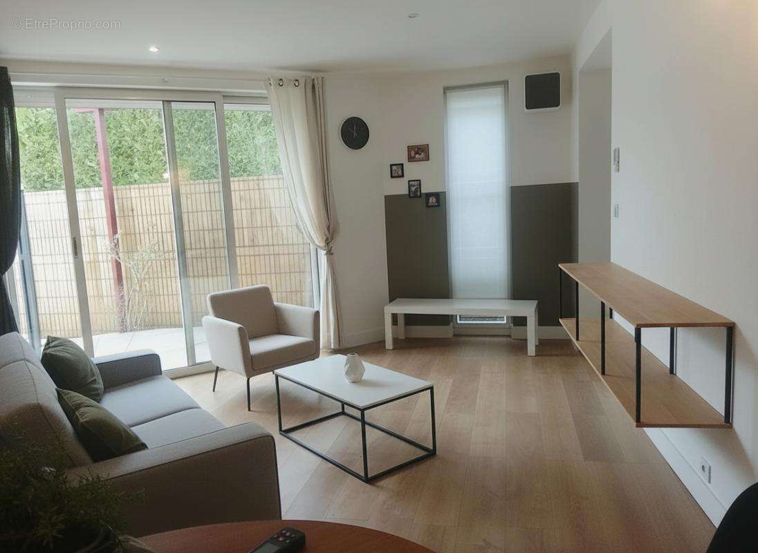 Maison à CHERENG