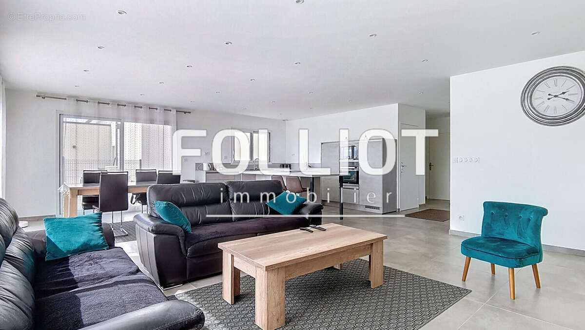 Maison à SAINT-MARTIN-DE-FONTENAY