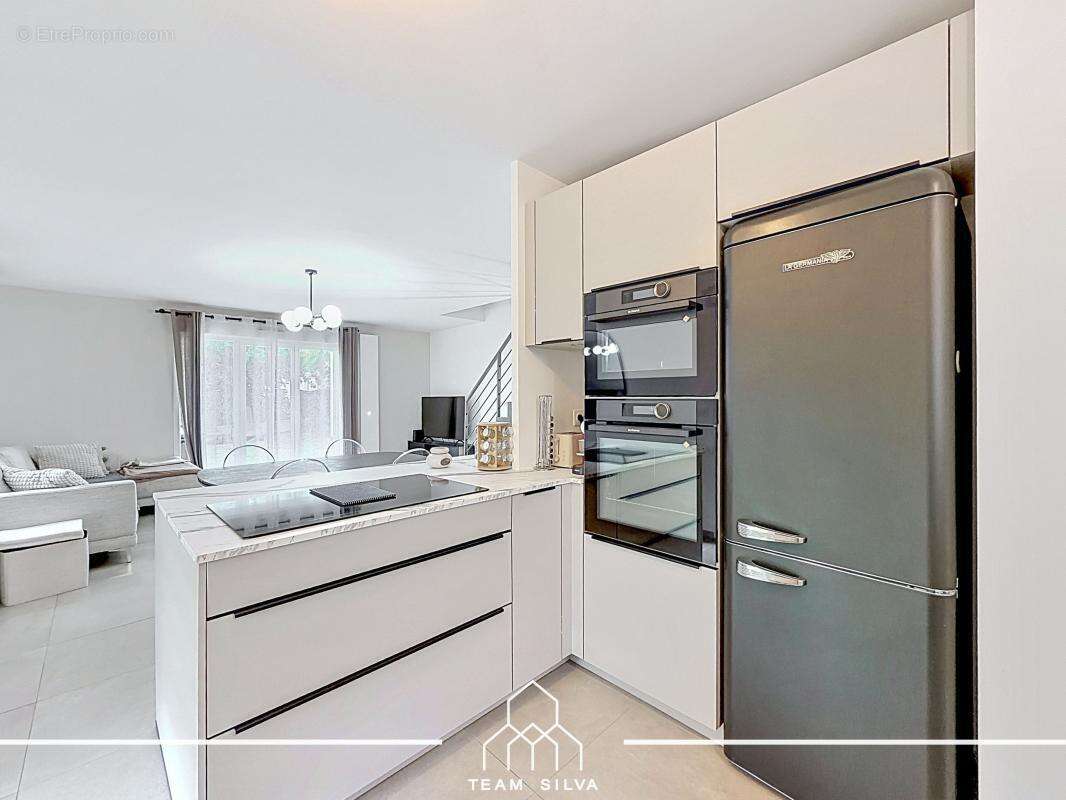 Maison 90 m² à Ternay  - photo 10