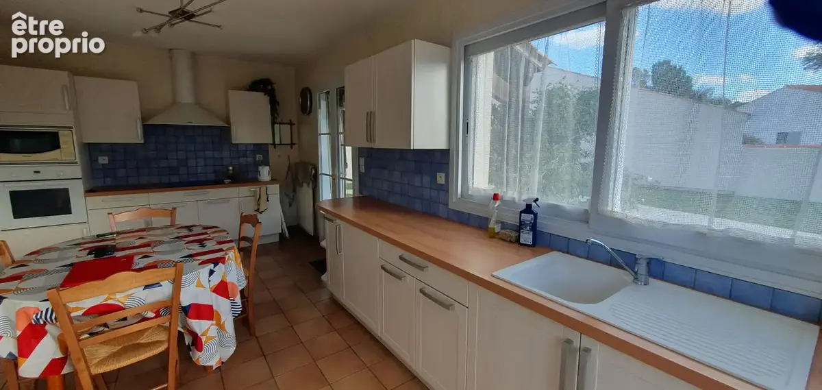 Maison Challans 7 pièce(s) 172.15 m2 - photo 5