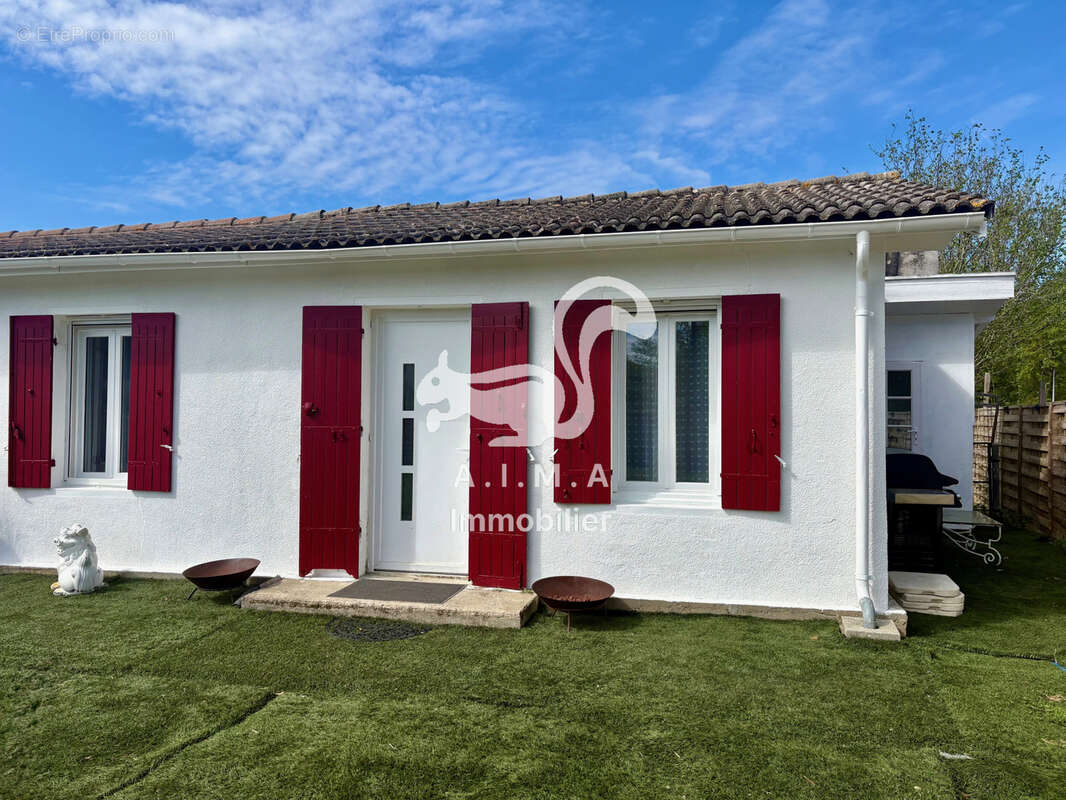 Maison à MIOS