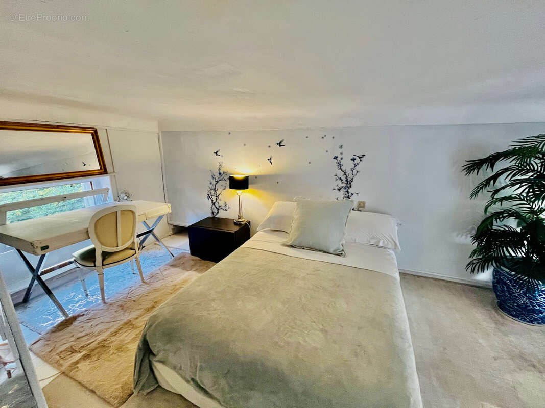 Appartement à BEAULIEU-SUR-MER