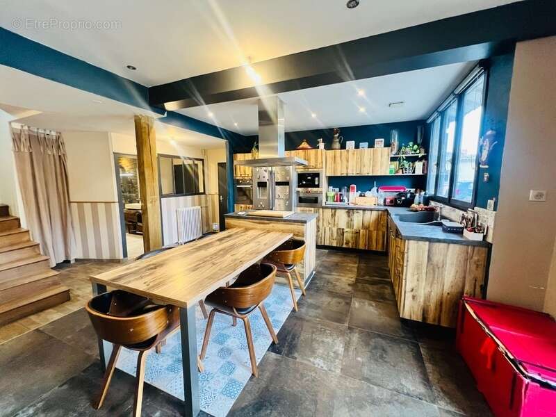 Maison à CHATELLERAULT