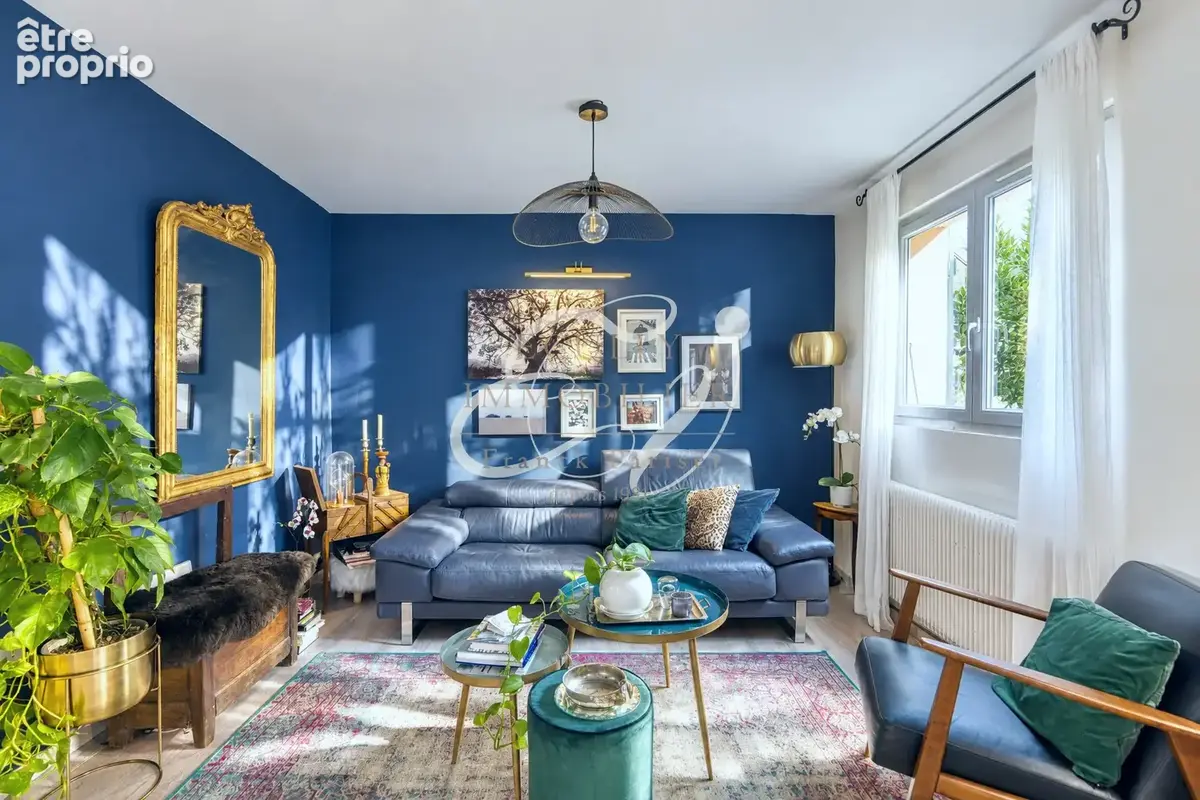 Photo Maison à Sainte-Foy-Les-Lyon au prix de 699 000€