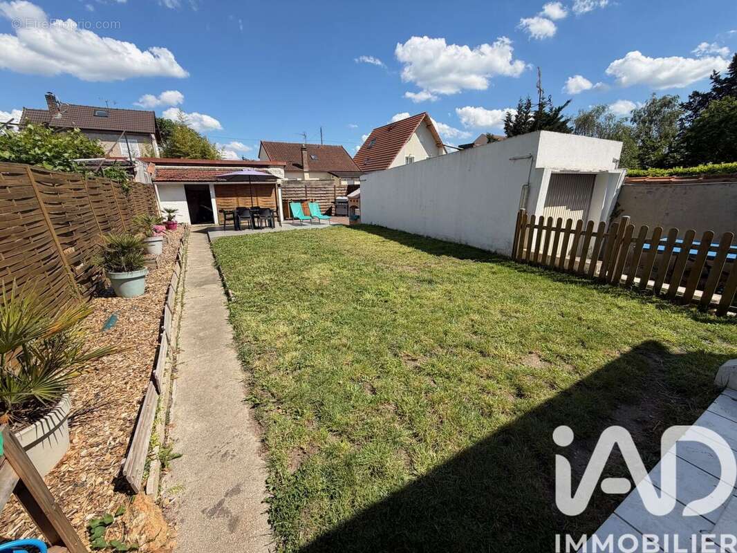 Photo 8 - Maison à VILLENEUVE-LE-ROI