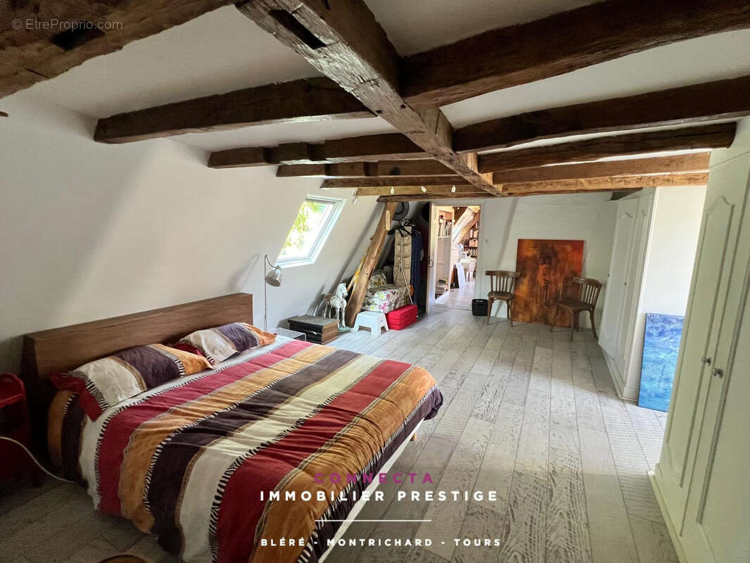 Maison à AZAY-SUR-CHER