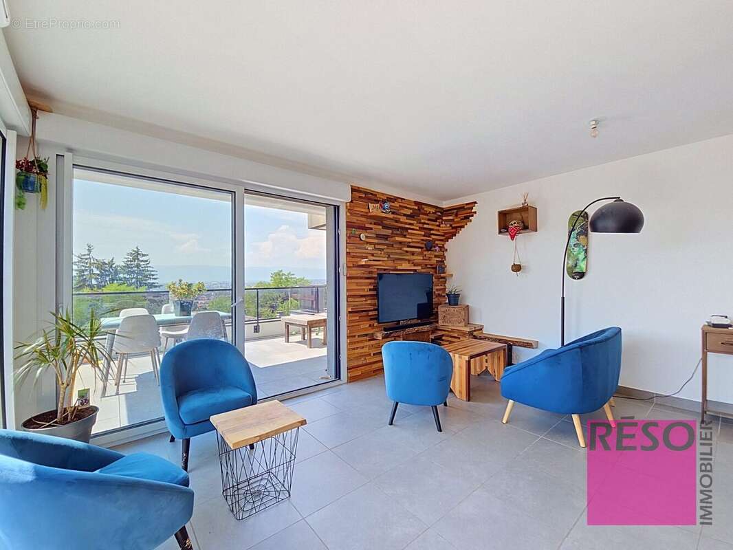Appartement à VETRAZ-MONTHOUX