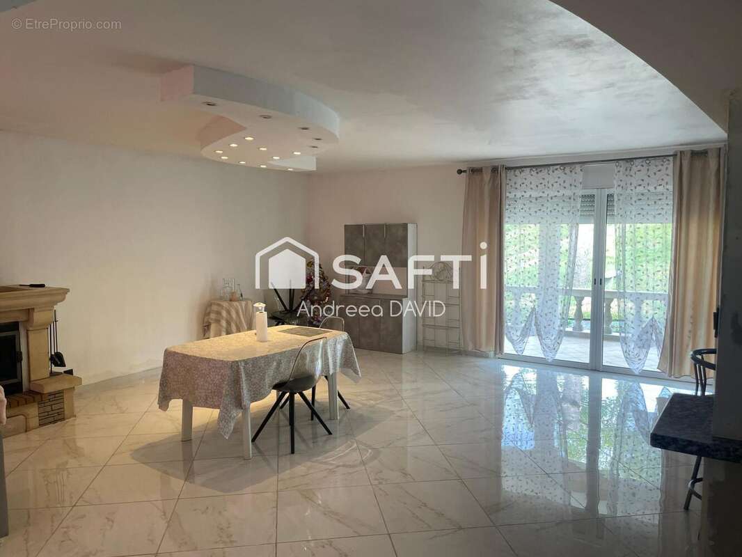 Maison 151 m² à Roquecourbe  - photo 3