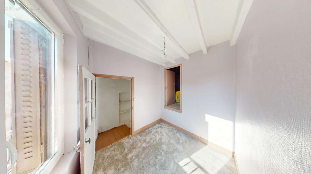 Maison à SAINT-BOUIZE