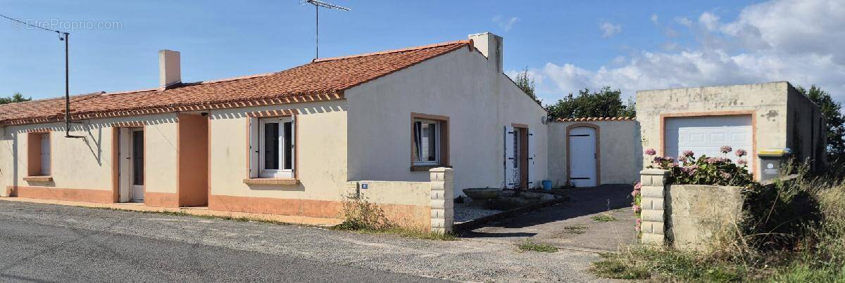 Maison à SAINT-MATHURIN