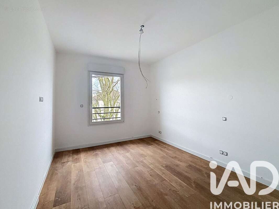 Photo 8 - Appartement à MARLY