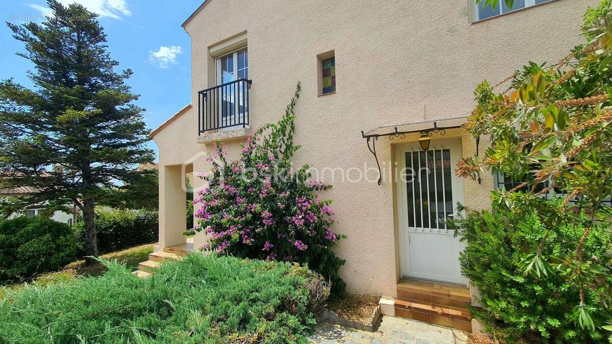 Maison 103 m² – 3 chambres – 2 salles d'eau – terrain 716 m² – garage - photo 7