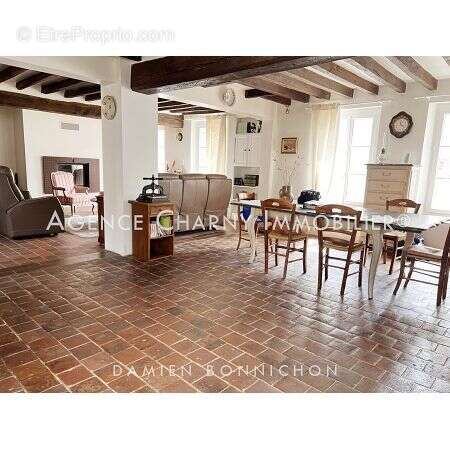 Maison 232 m² à Champignelles  - photo 3