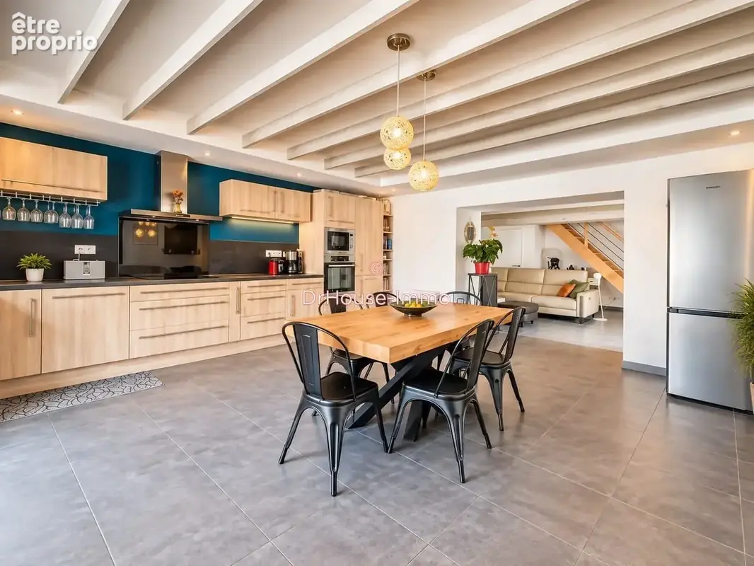 Maison 5 pièces 145 m² à vendre à Miserieux (01600) - photo 4