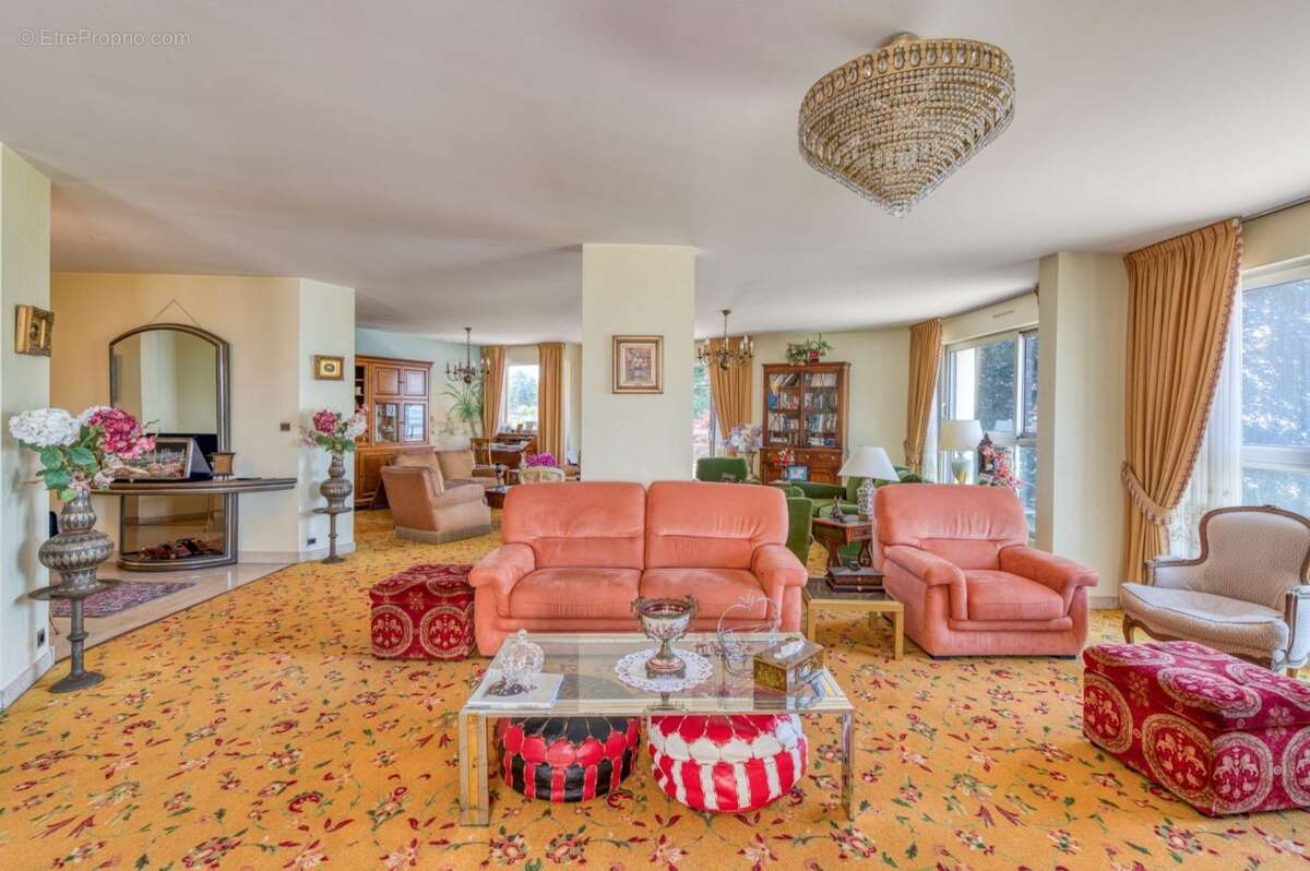 Appartement à EVIAN-LES-BAINS