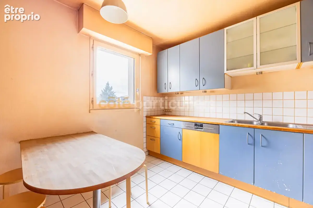 Nantes -- mellinet -- appartement duplex  -- 100m² habitables -- dernier étage -- stationnement - photo 4