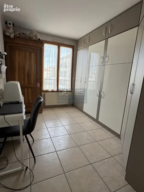 VENTE A TERME OCCUPEE - Appartement Villeurbanne 80 m2 - photo 8