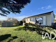 Photo 1 - Maison à SAINT-MARTIN-DES-CHAMPS