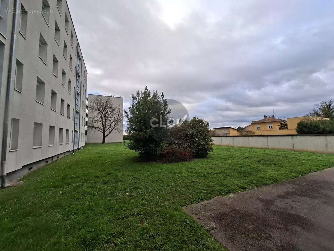 Appartement à VAULX-EN-VELIN