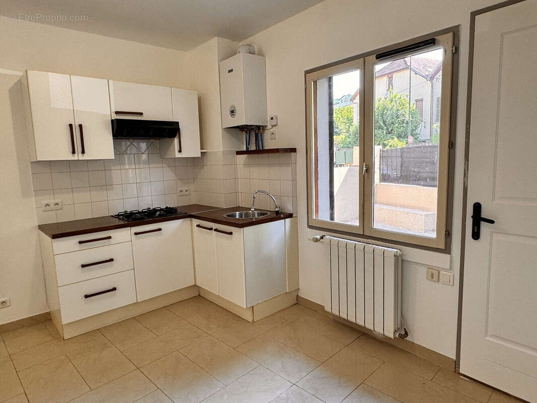 Appartement 37 m² à Aix-Les-Bains  - photo 5