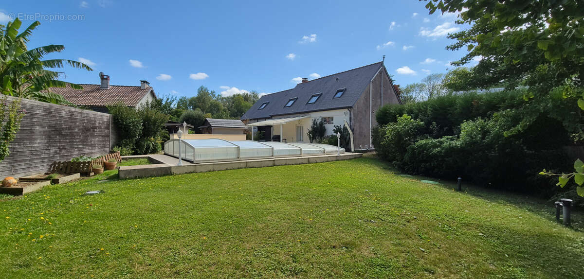 Maison à HUISSEAU-SUR-MAUVES