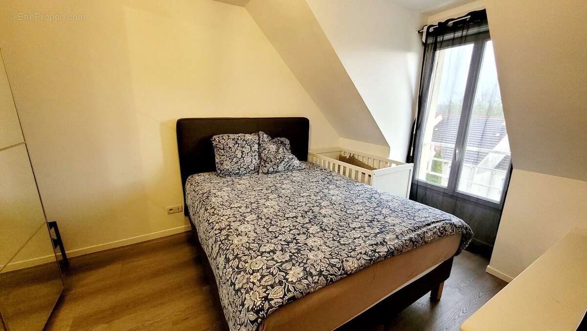 Maison à CORBEIL-ESSONNES