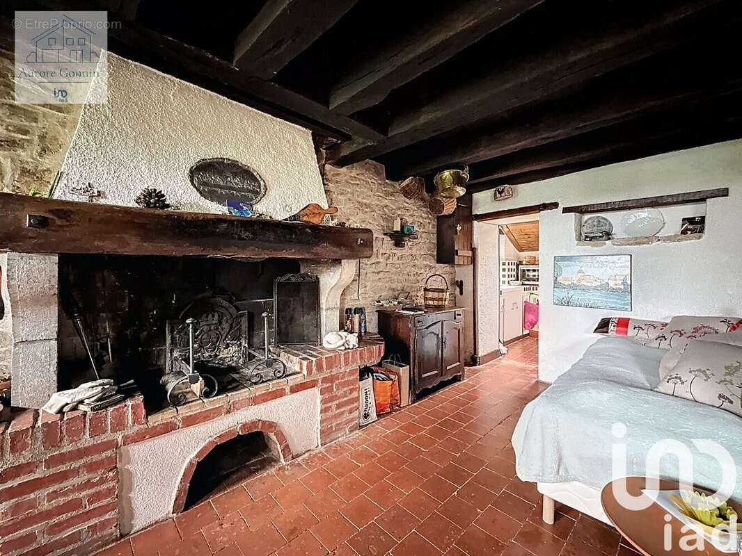 Maison 65 m² à Pouzy-Mesangy  - photo 4