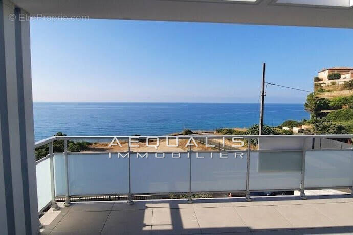 Appartement à SAINT-LAURENT-DU-VAR