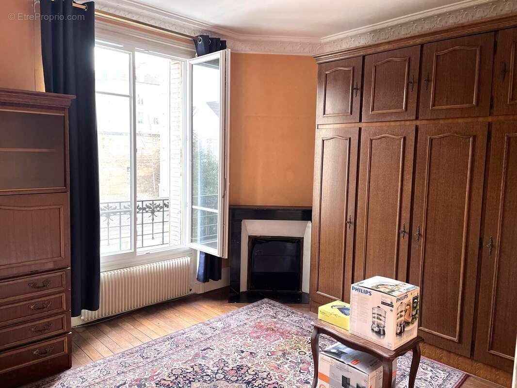 Appartement à ASNIERES-SUR-SEINE