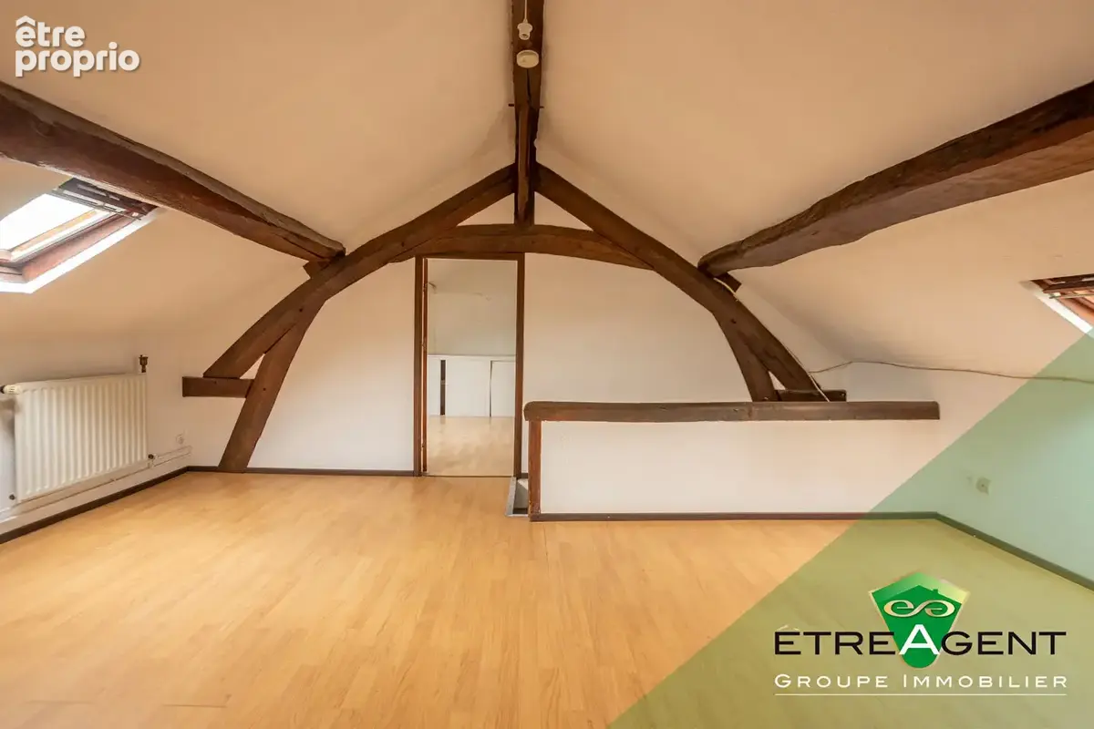 Ensemble immobilier avec commerce et trois logements indépendants - photo 9