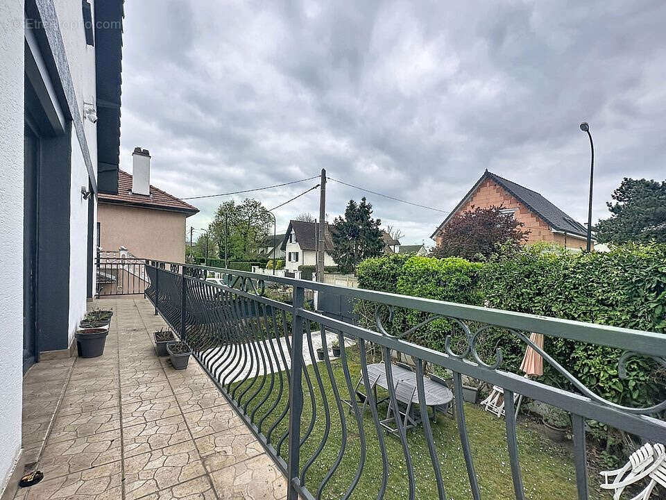 Maison à LE PLESSIS-TREVISE