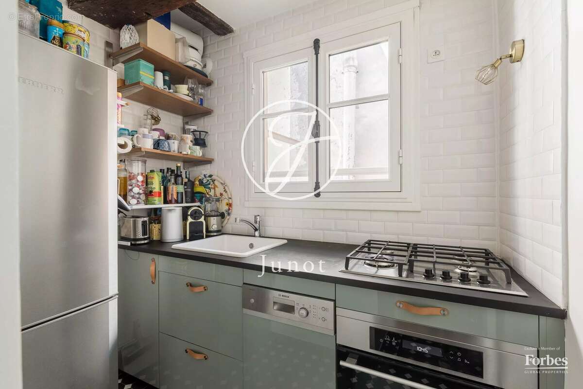 Appartement à PARIS-6E
