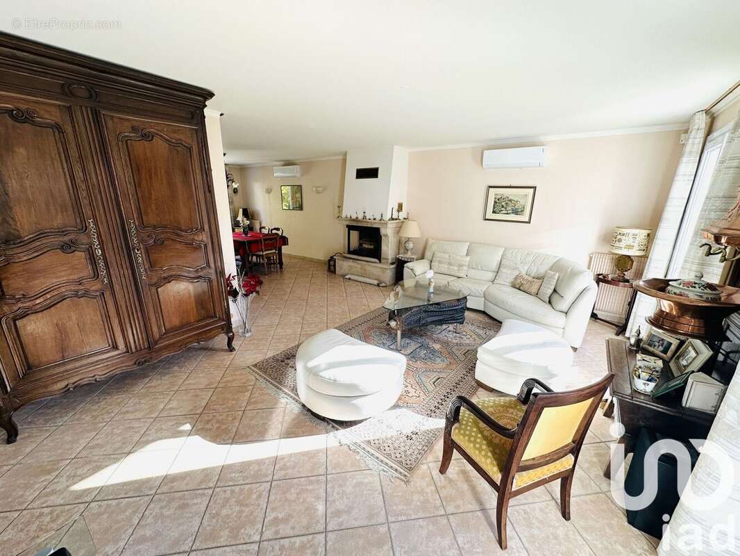 Photo 3 - Maison à SAINT-ARNOULT-EN-YVELINES