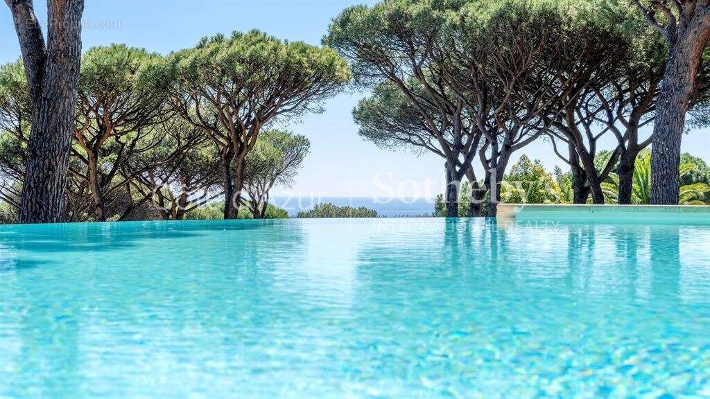 Maison à RAMATUELLE