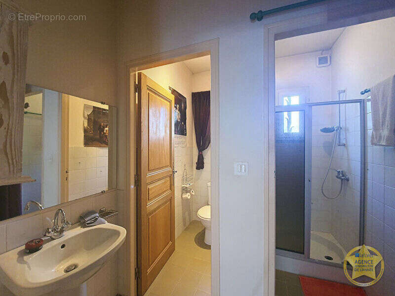 Maison à SAUVETERRE