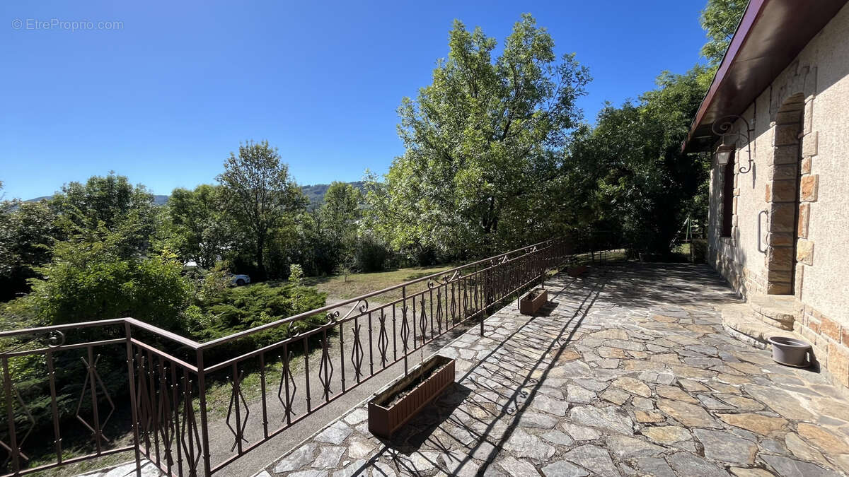 Maison à SEVERAC-L&#039;EGLISE