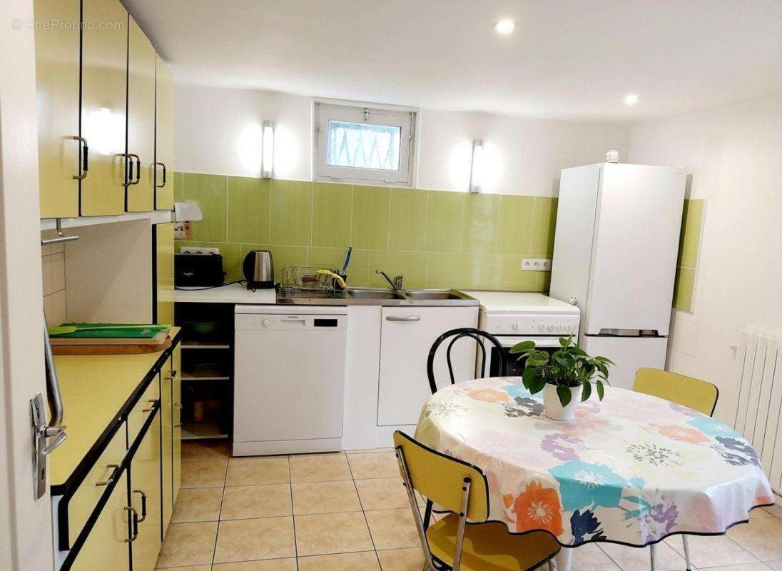 Maison à JONZAC