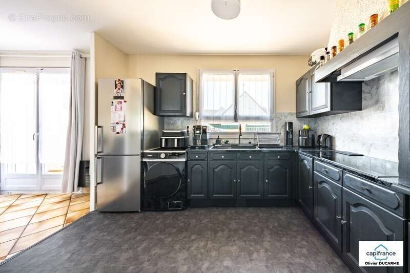 Maison louée à vendre, 6 pièces GENLIS (21) pour investisseur, 4 chambres, terrain arboré et garage - photo 7