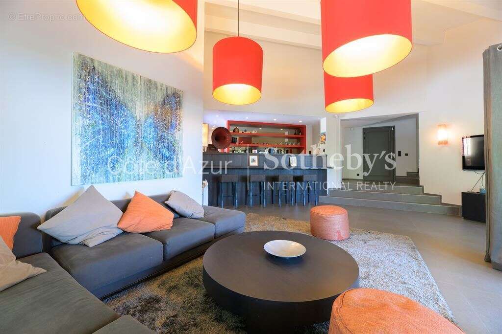 Maison à LA CROIX-VALMER