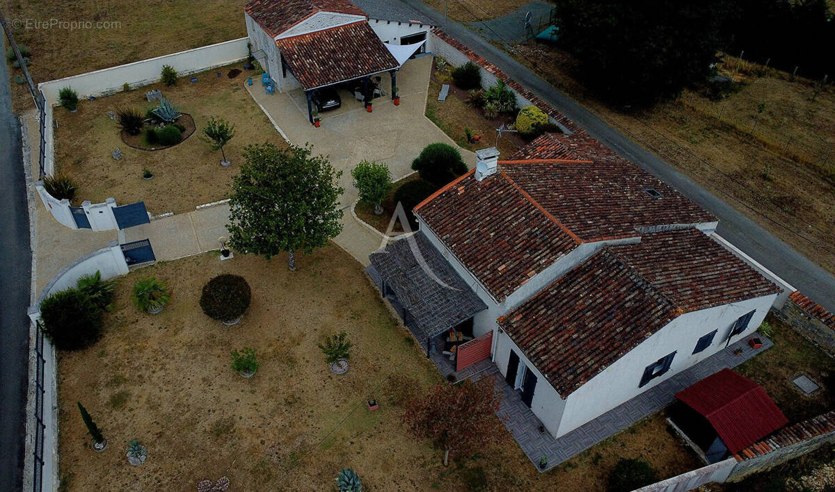 Maison à GRANDJEAN