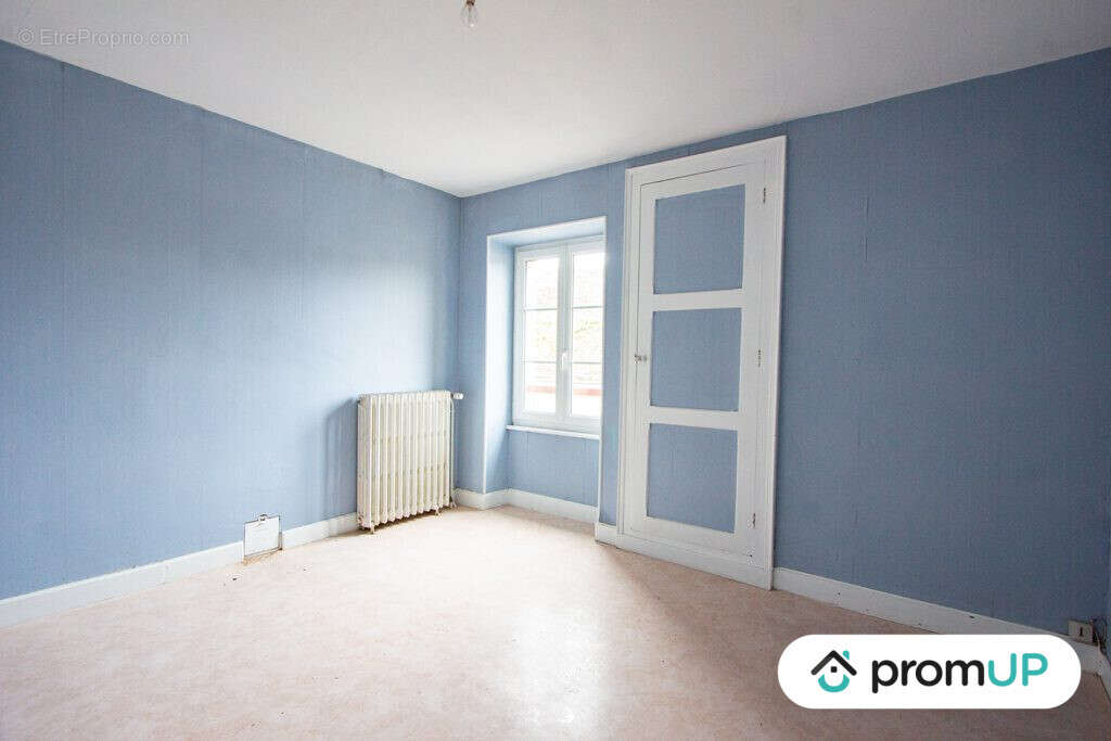 Maison à VILLEFRANCHE-D&#039;ALLIER