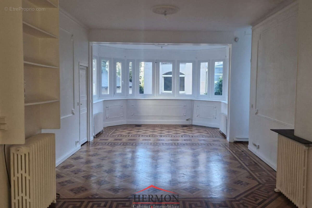 Appartement à COLOMBES