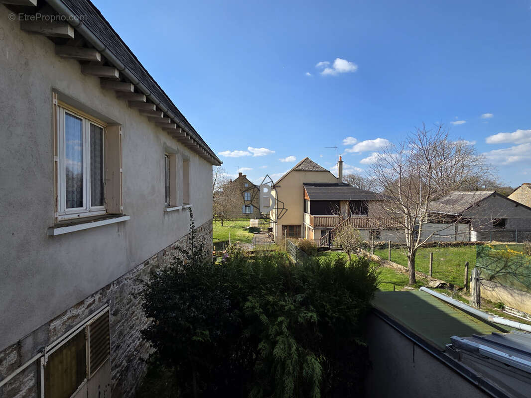 Maison à AURIAC-LAGAST