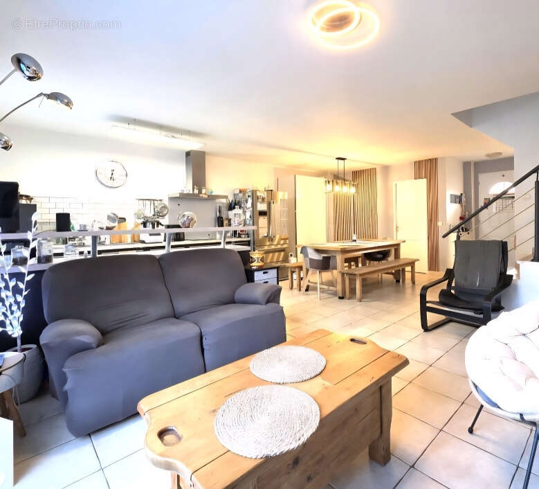 Maison à PORT-DE-BOUC