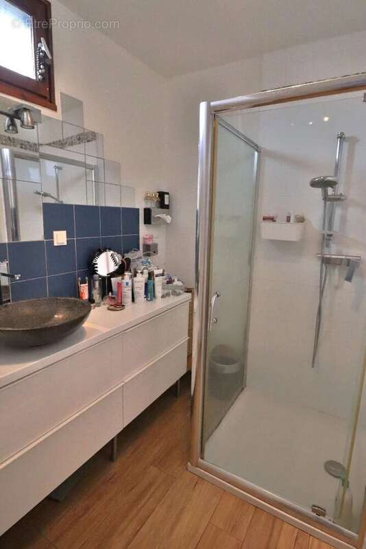 Maison à VERRIERES-LE-BUISSON