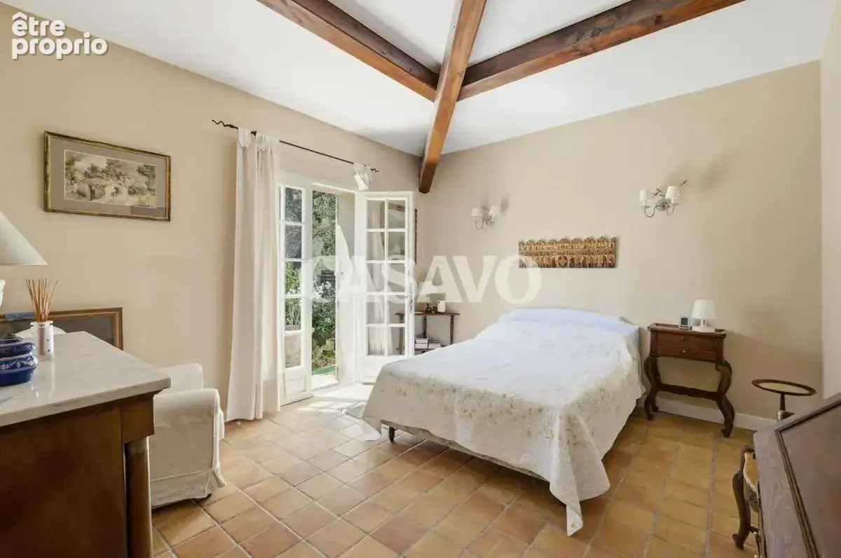 Vente Villa 8 pièces de 272m² - 13100 Saint-Marc-Jaumegarde - photo 25