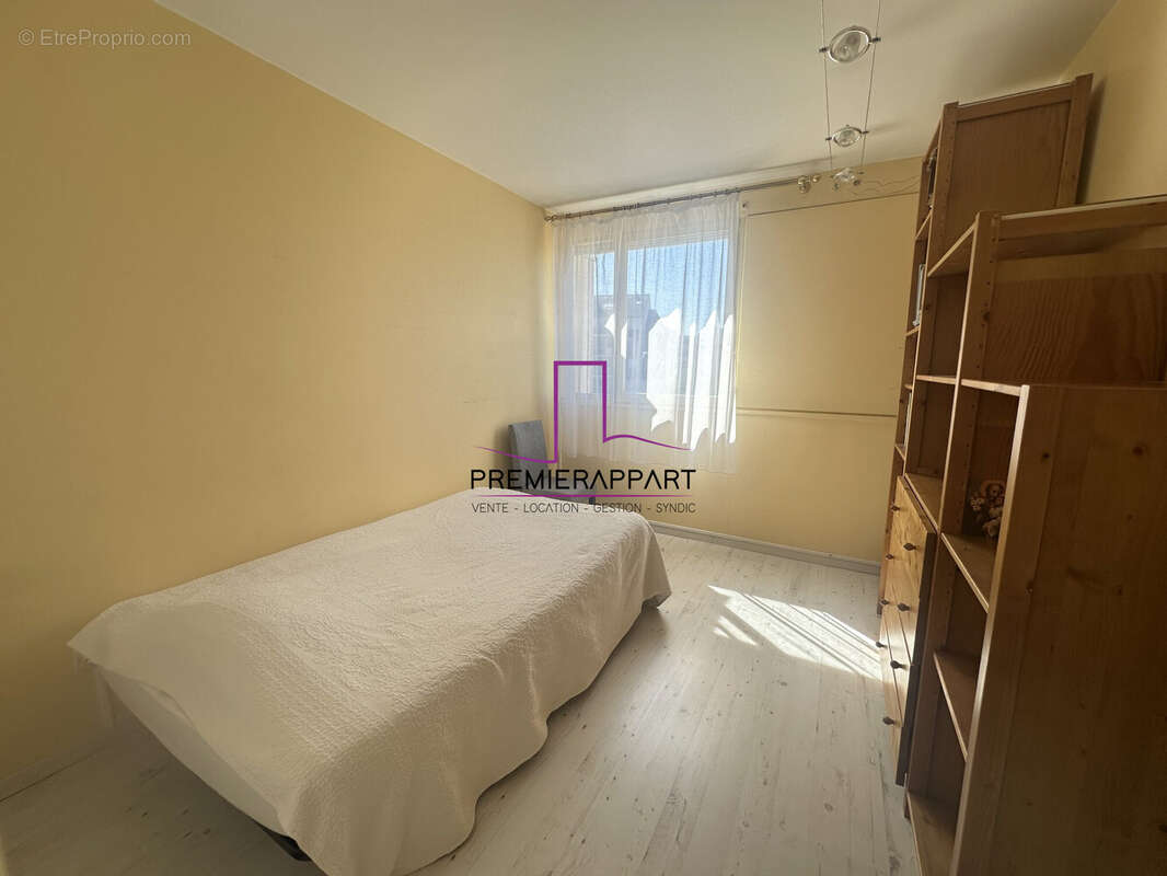 Appartement à HOUILLES