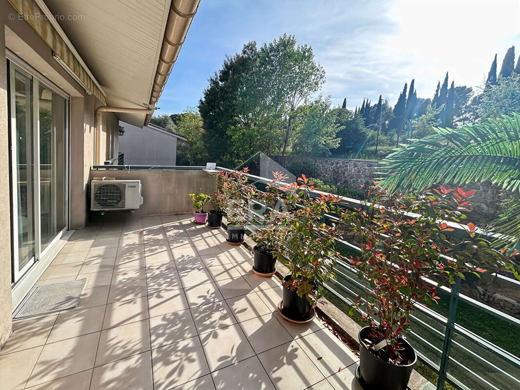 Appartement à GRASSE