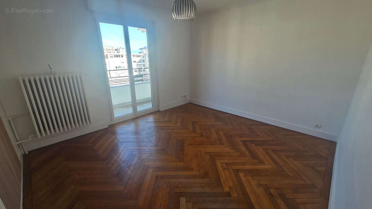 Appartement à ANNEMASSE